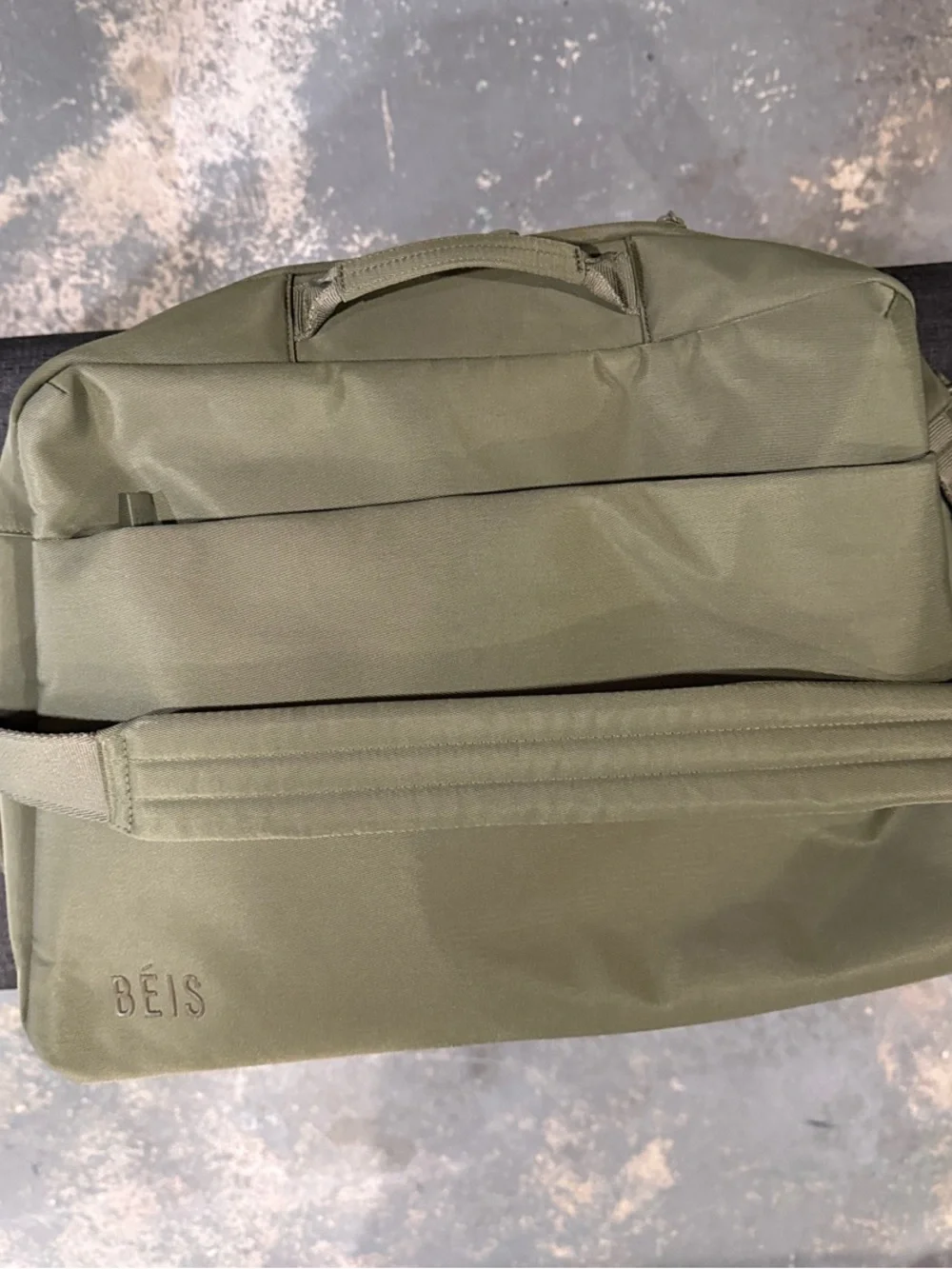 BEIS Ultimate Travel Duffel - Olive